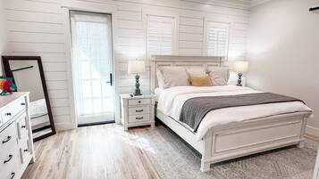 4 bedrooms, iron/ironing board, travel crib, WiFi