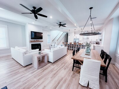 30A Cozy 4-bedroom house tucked in the quiet/gated Forest Lakes Subdivision!