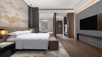 Deluxe Room, 1 King Bed