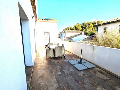 Appt 3 étoiles, vue sur bassin de Thau Terr 30 m² Animaux de compagnie acceptés