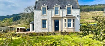 Crossaig Farm House - sleeps 10 guests  in 5 bedrooms