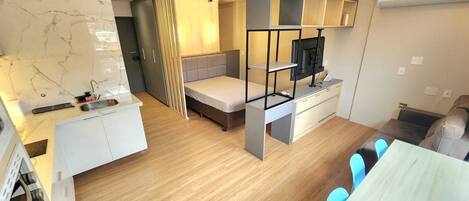 1 室のベッドルーム、アイロン / アイロン台、WiFi、ベッドシーツ