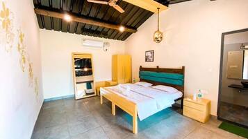 1 camera, ferro/asse da stiro, Wi-Fi, lenzuola