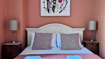 1 bedroom, iron/ironing board, travel cot, WiFi