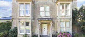 Spacious Georgian Apartment - Central Frome