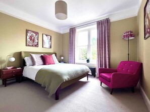 3 Schlafzimmer, Bügeleisen/Bügelbrett, Reisekinderbett, WLAN