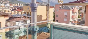 Cleopatra Beach Ultra-Luxury 3-bedroom Penthouse