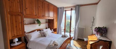 2 chambres, bureau, fer et planche Ă repasser, Wi-Fi gratuit