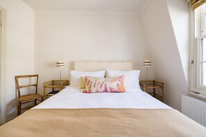 1 soverom, strykejern/-brett, wi-fi (inkludert) og sengetøy