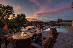 Pool - Beautiful Sunsets/Waterfront/Kayaks/Ping Pong (Hernando Beach)