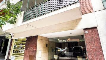 Fachada de la propiedad