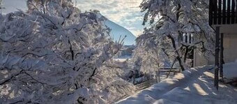 "Wendelstein" apartment with mountain views in the Inn Valley - central & quiet location