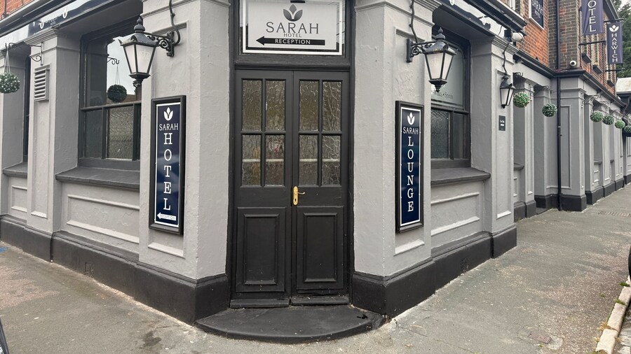 Sarah Hotel