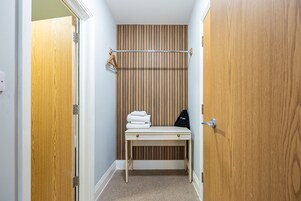 标准双人房 | 免费 WiFi、床单