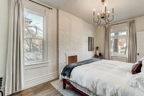 3 chambres, fer et planche à repasser, Wi-Fi gratuit, draps fournis