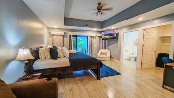 4 makuuhuonetta, työpöytä, silitysrauta/-lauta, Wi-Fi