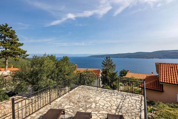 Apartment, Accessible | 3 bedrooms, Internet - Seaview House Helena - Apartment 1 (Krsan)