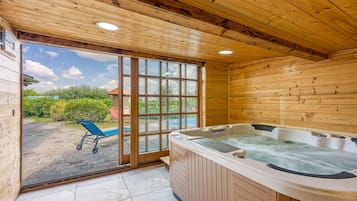 House | 2 bedrooms, Internet