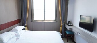 Anqing No.1 Pier Hotel