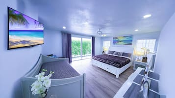 7 chambres, coffres-forts dans les chambres, bureau