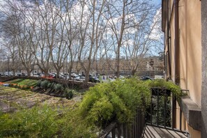 Property grounds - Bright apartment with balcony between the Vatican, Campo de' Fiori and Trastevere (Roma)