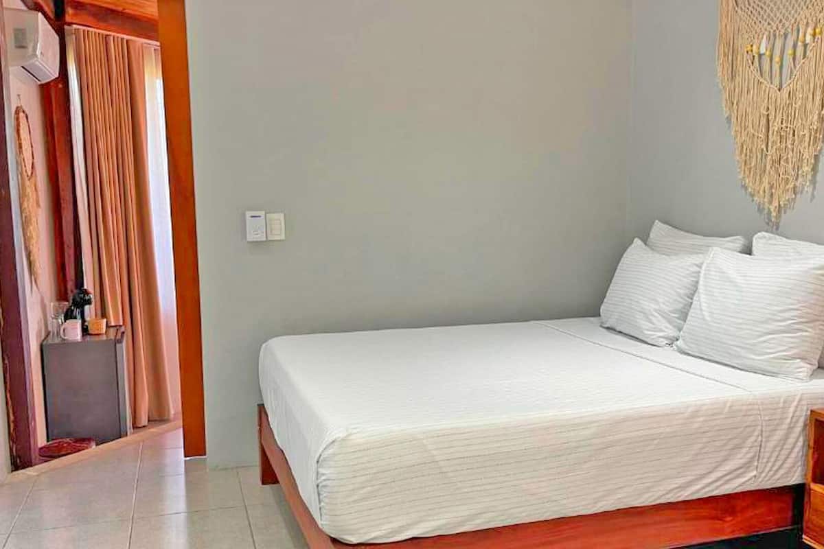 Deluxe Studio, Patio, Lagoon View | Wi-fi percuma