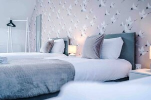 3 habitaciones, wifi gratis y ropa de cama 