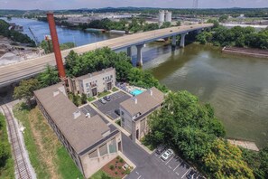 Exterior - Cumberland River Condo Near DT! (Nashville)