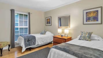 3 chambres, fer et planche Ă repasser, Wi-Fi, draps fournis