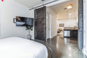 1 sovrum, strykjärn/strykbräda, wi-fi och sängkläder