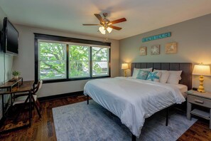 3 bedrooms, iron/ironing board, WiFi, bed sheets - Hello Goodbye | Ultimate Experience! (Nashville)