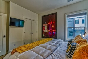 4 多间卧室、熨斗/熨衣板、WiFi、床单