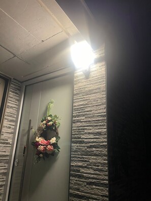 Apartemen | 2 kamar tidur, meja kerja, dan internet