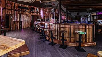 Bar (in der Unterkunft)