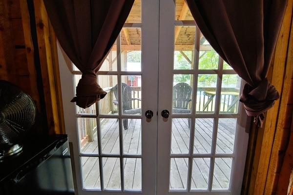 Cabin, 1 Double Bed, Shared Bathroom