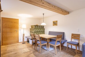 Dining - Apartment #1 with 2 bedrooms for up to 6 people (St. Georgen am Kreischberg)