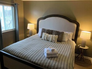 1 bedroom, iron/ironing board, WiFi, bed sheets