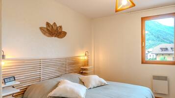 1 Schlafzimmer, Bügeleisen/Bügelbrett, Reisekinderbett, WLAN