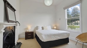 3 chambres, fer et planche à repasser, Wi-Fi gratuit, draps fournis