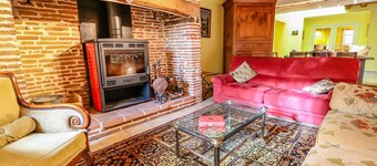 In a calm and wooded environment, come and discover the Roque Basse cottage!<br><br>It
