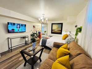 Executive-huone, keittiö, näköala pihalle | Ilmainen Wi-Fi