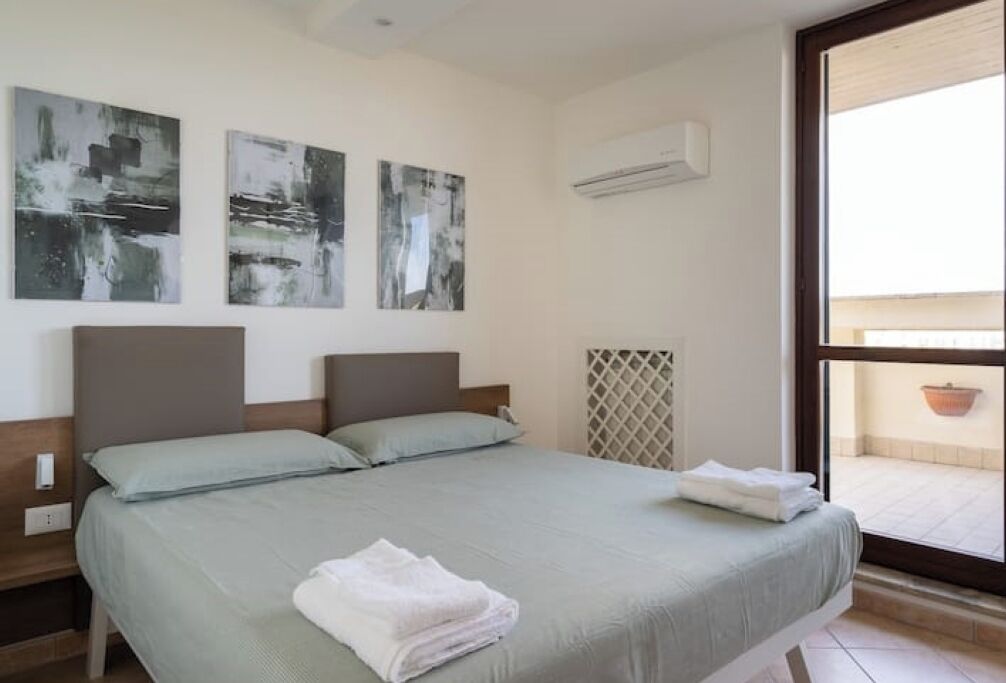 1 habitación, escritorio, tabla de planchar con plancha y wifi gratis 