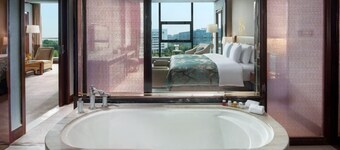 Changsha XianDai Huatian Hotel