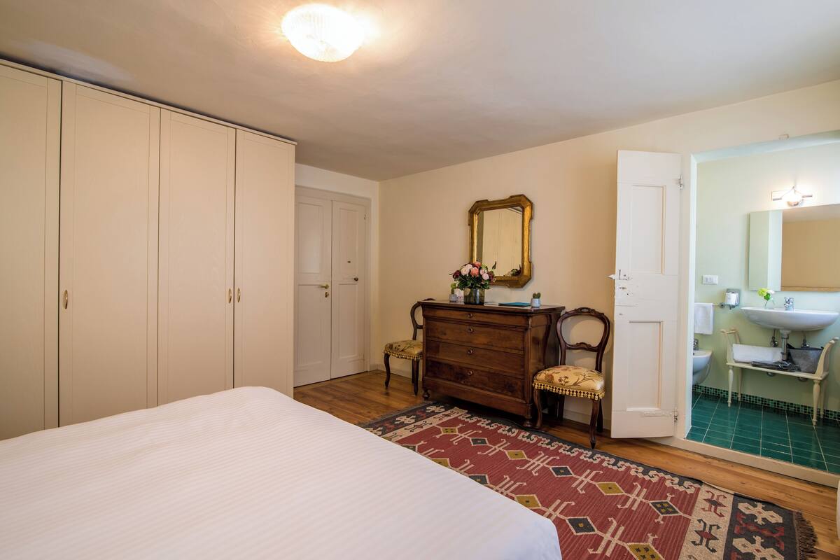 Economy Double Room | Free WiFi