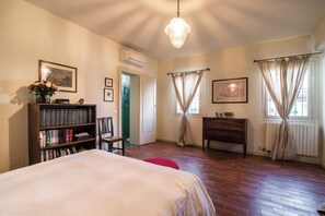 Basic Double Room | Free WiFi