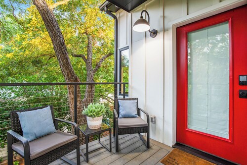 Cozy studio, Pet Friendly, Outdoor Oasis near Zilker 