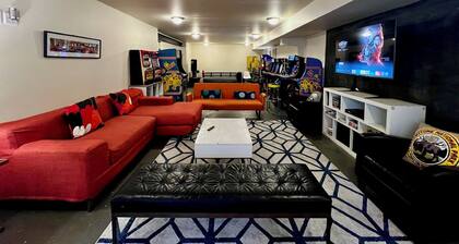 Modern 1 Bedroom Oasis in the Center of Everywhere in Severn, Maryland