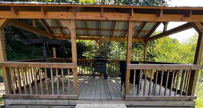 Escape to Tranquility at Wanderer's Oasis – Your Boho-Inspired Cabin Retreat