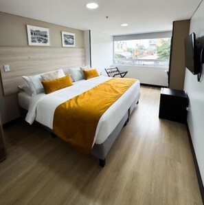 Superior Room, Courtyard View | In-room safe, blackout curtains, soundproofing, free WiFi - Hotel WLH Gold Bogota (Bogotá)