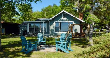 Cottage Charm - East Tawas